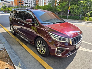 KIA CARNIVAL 2019