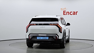 KIA EV3 2024