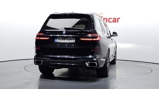BMW X7 G07 2023