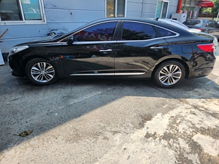 HYUNDAI GRANDEUR HG 2016