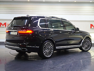 BMW X7 G07 2021
