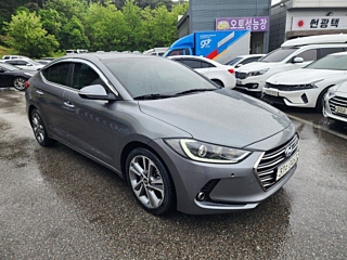 HYUNDAI AVANTE AD 2016