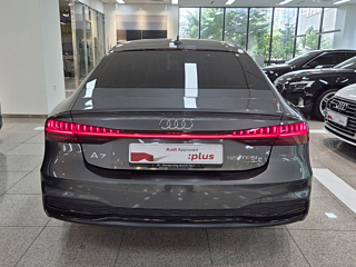 AUDI A7 4K 2024