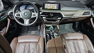 BMW 5-SERIES G30 2020