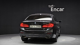 BMW 5-SERIES G30 2020