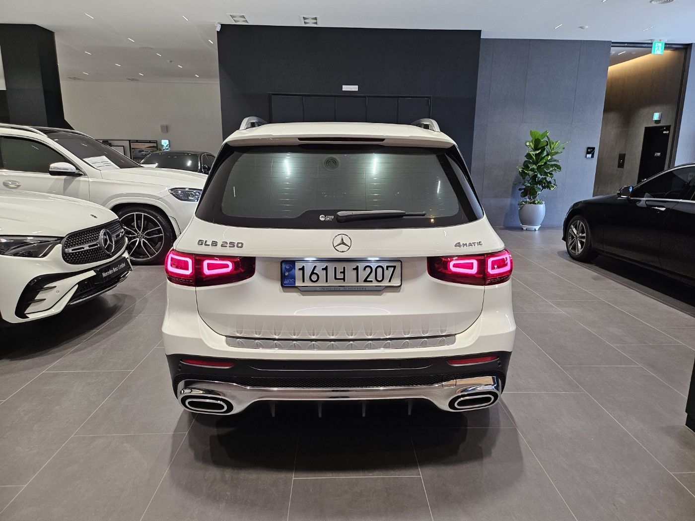 MERCEDES BENZ GLB-CLASS X247 2021