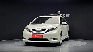 TOYOTA SIENNA 2015