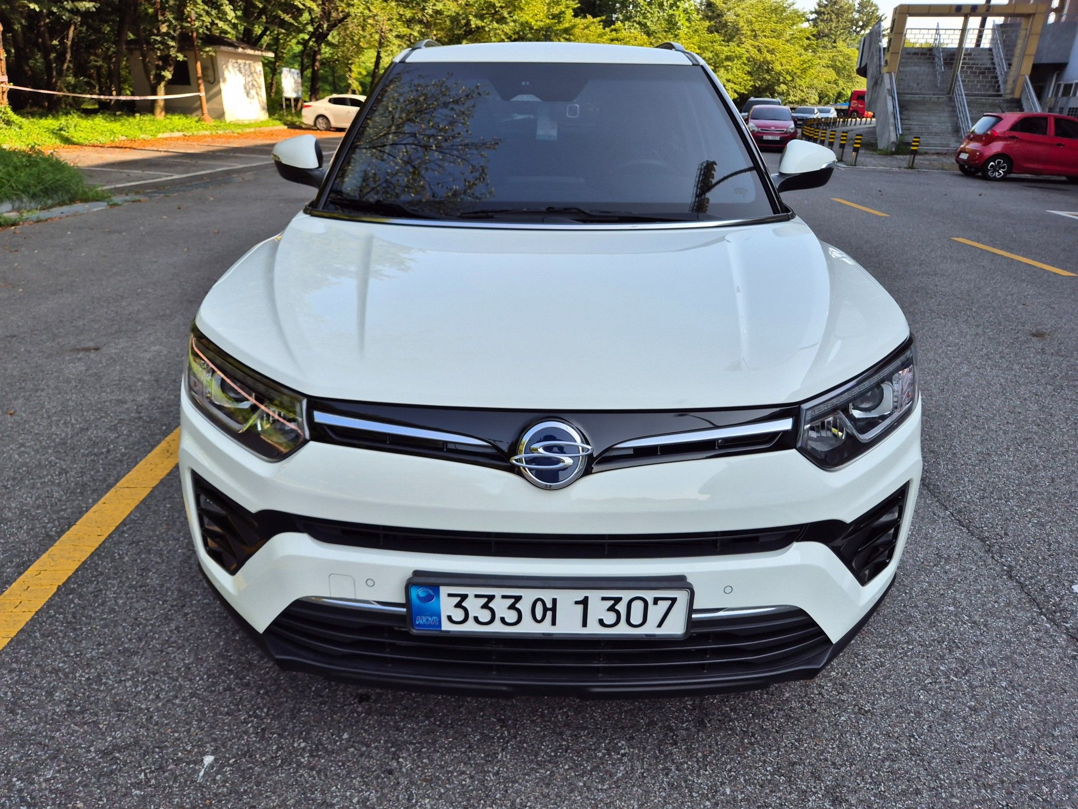 SSANGYONG TIVOLI VERY NEW 2023