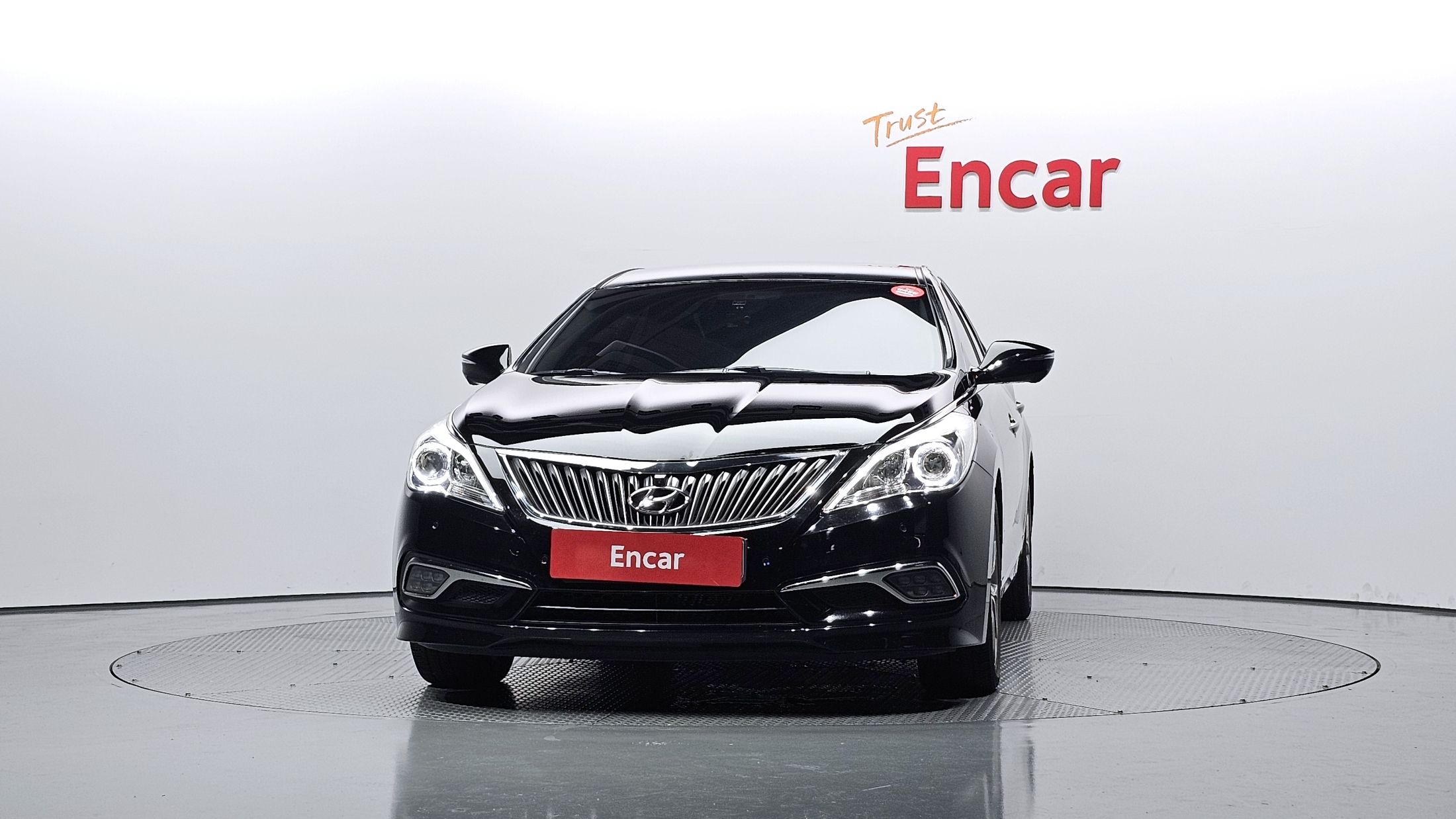 HYUNDAI GRANDEUR HG 2014