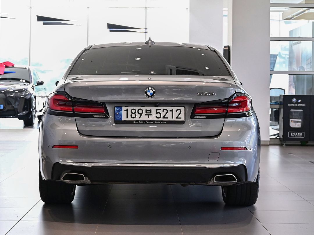 BMW 5-SERIES G30 2022