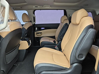KIA CARNIVAL 2021
