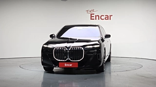 BMW 7-SERIES G70 2024