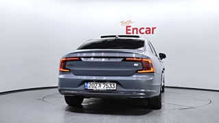 VOLVO S90 2021