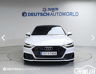 AUDI A7 4K 2020