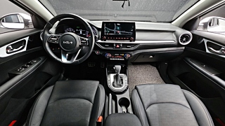KIA K3 2023