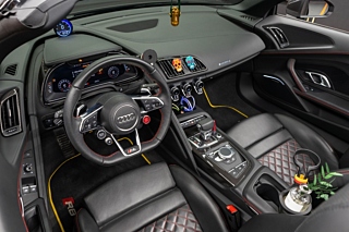 AUDI R8 4S 2019