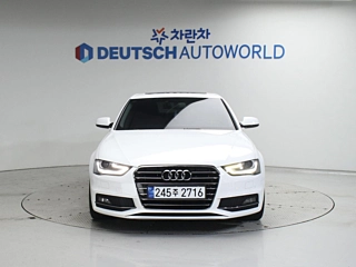 AUDI A4 2016