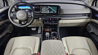 KIA CARNIVAL  4 GENERATION 9 Seater Signature 2022