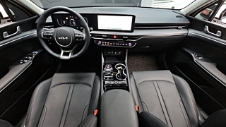KIA K5 2025