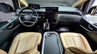 HYUNDAI STARIA 2022
