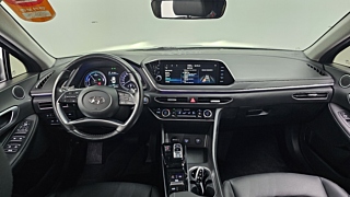 HYUNDAI SONATA HYBRID DN8 2021