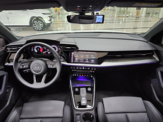 AUDI A3 8Y  40 TFSI Premium 2023