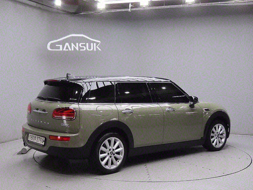 MINI CLUBMAN COOPER D 2020