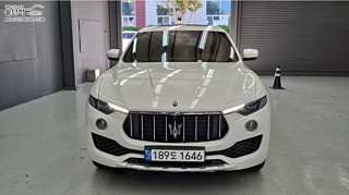 MASERATI LEVANTE 2017