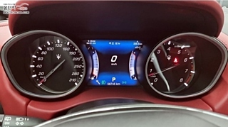 MASERATI LEVANTE 2017