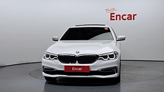 BMW 5-SERIES G30 2018