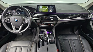 BMW 5-SERIES G30 2018
