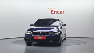 BMW 5-SERIES G30 2017