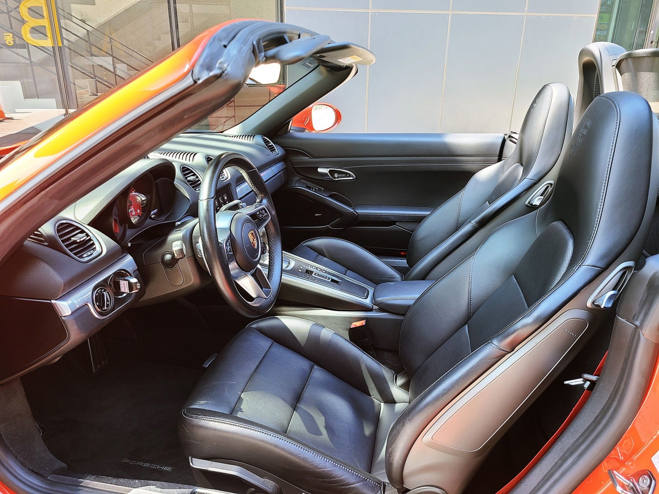 PORSCHE 718 BOXSTER 2016