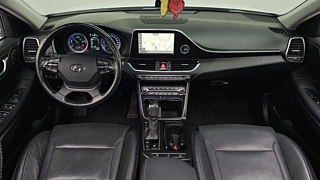 HYUNDAI GRANDEUR IG HYBRID 2017