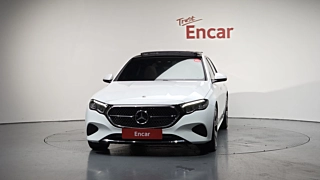 MERCEDES BENZ E-CLASS W214  E200 Avantgarde 2024