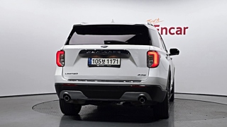 FORD EXPLORER 2021