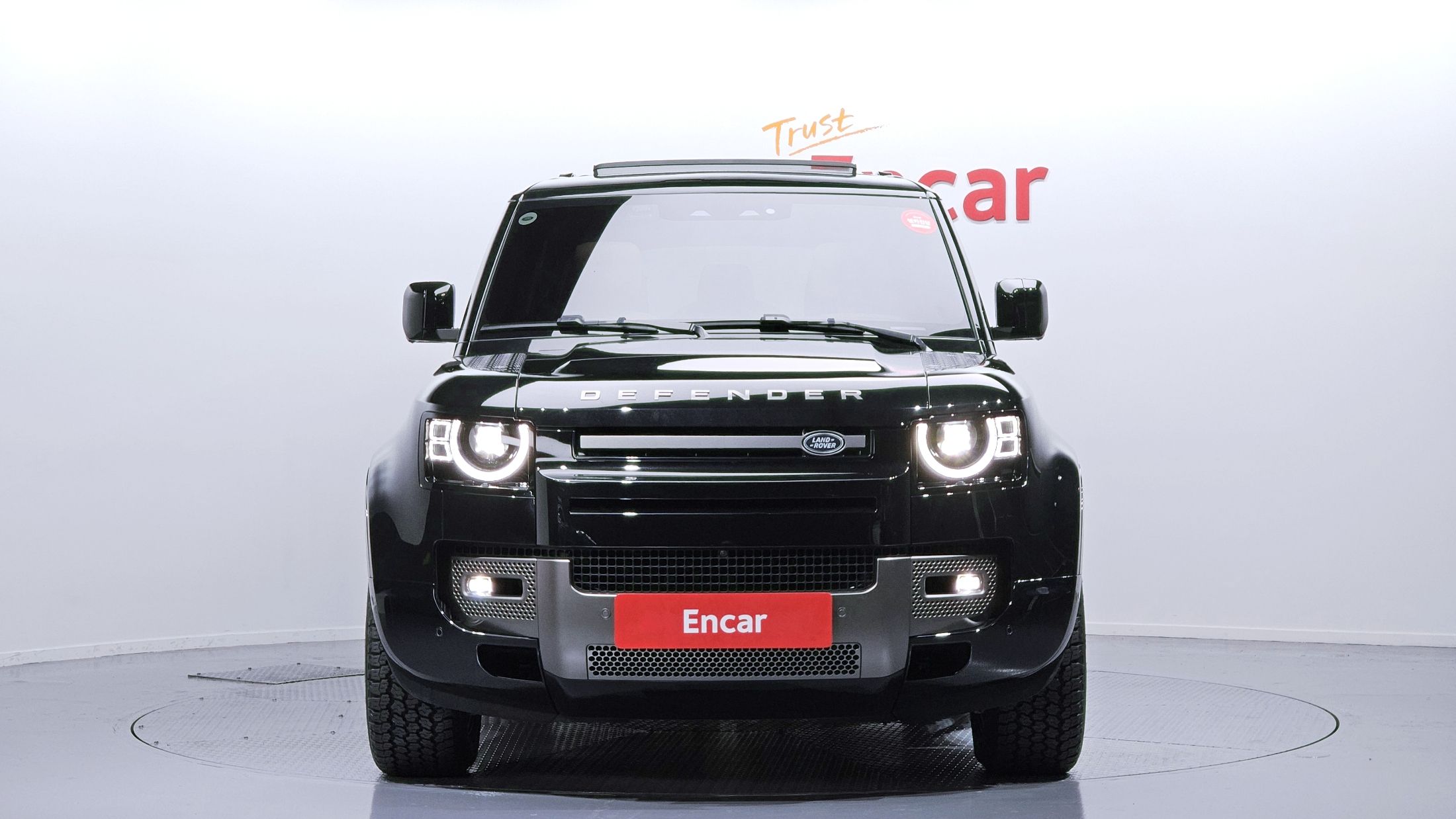 LAND ROVER DEFENDER L663 2025