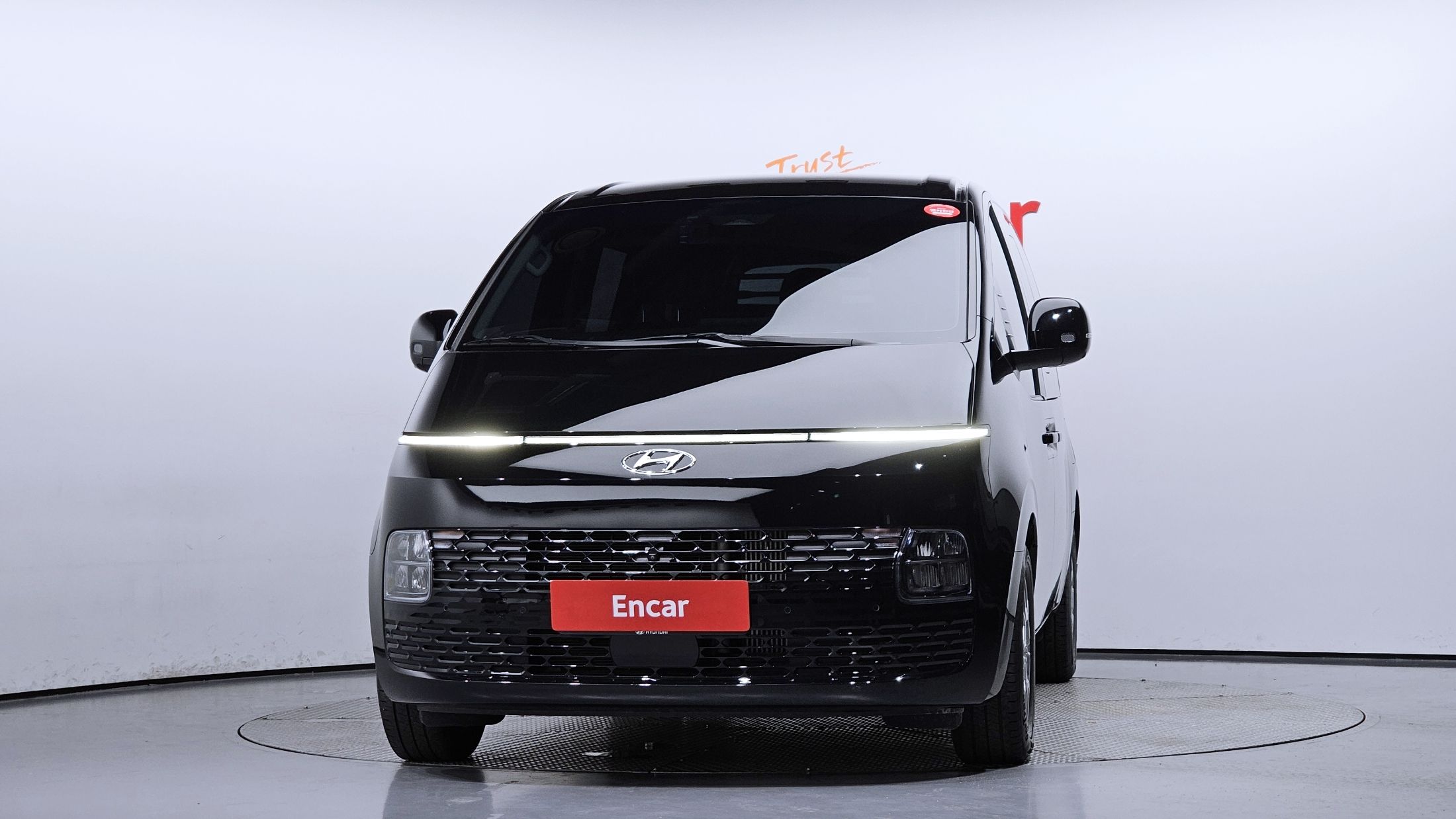 HYUNDAI STARIA 2023