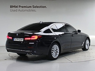 BMW 5-SERIES G30 2020