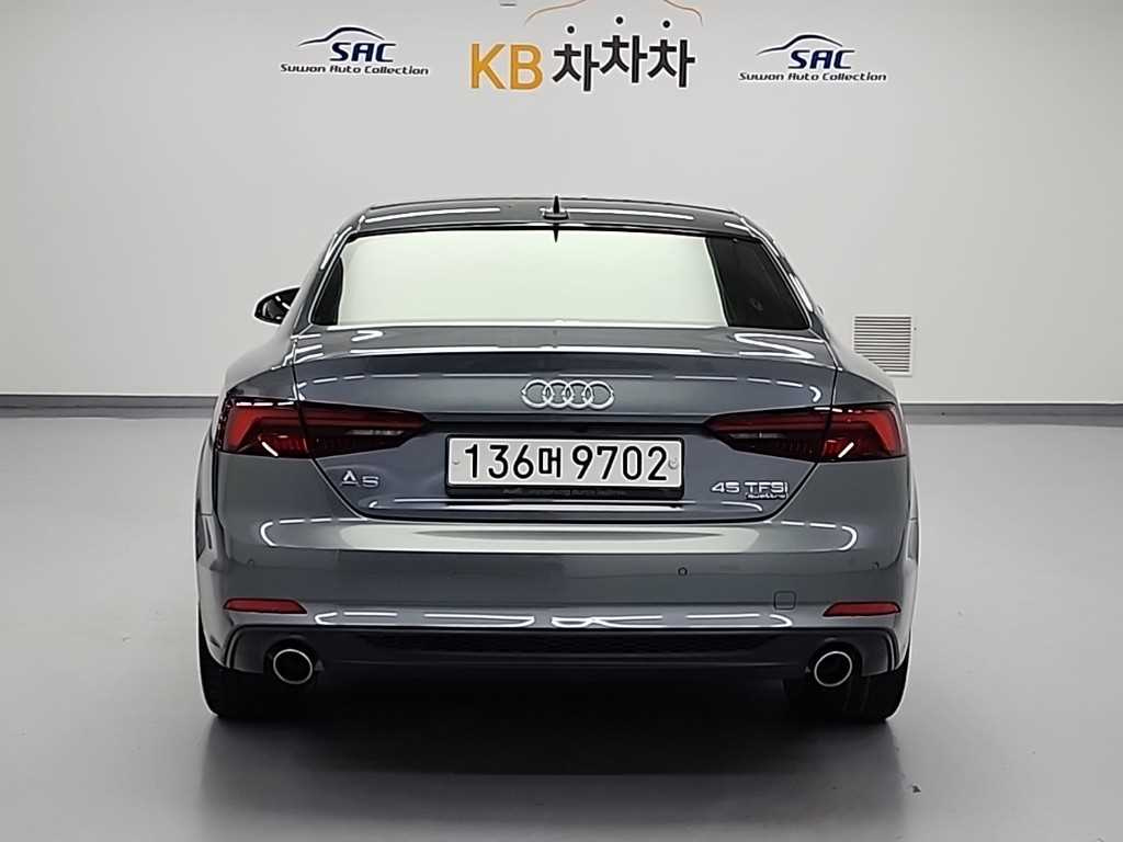 AUDI A5 F5 2019