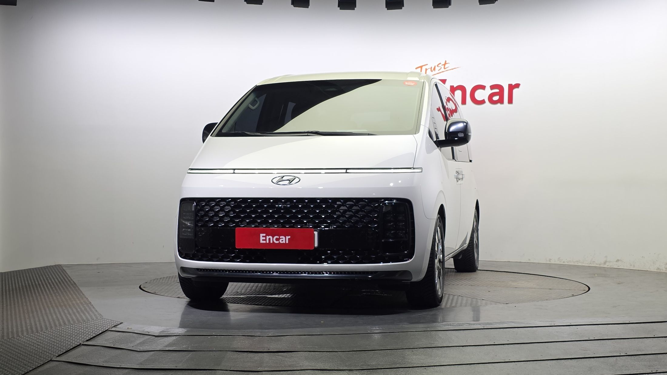 HYUNDAI STARIA 2022