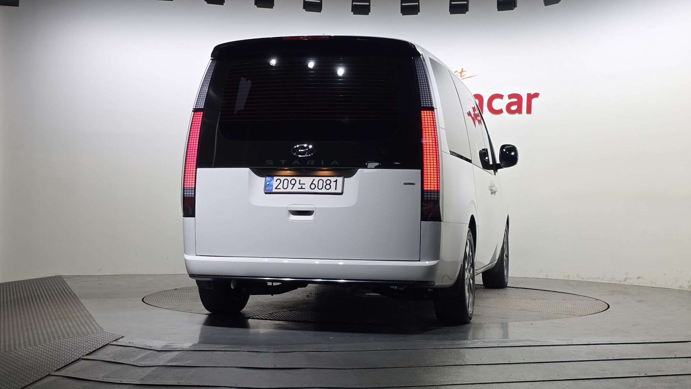 HYUNDAI STARIA 2022