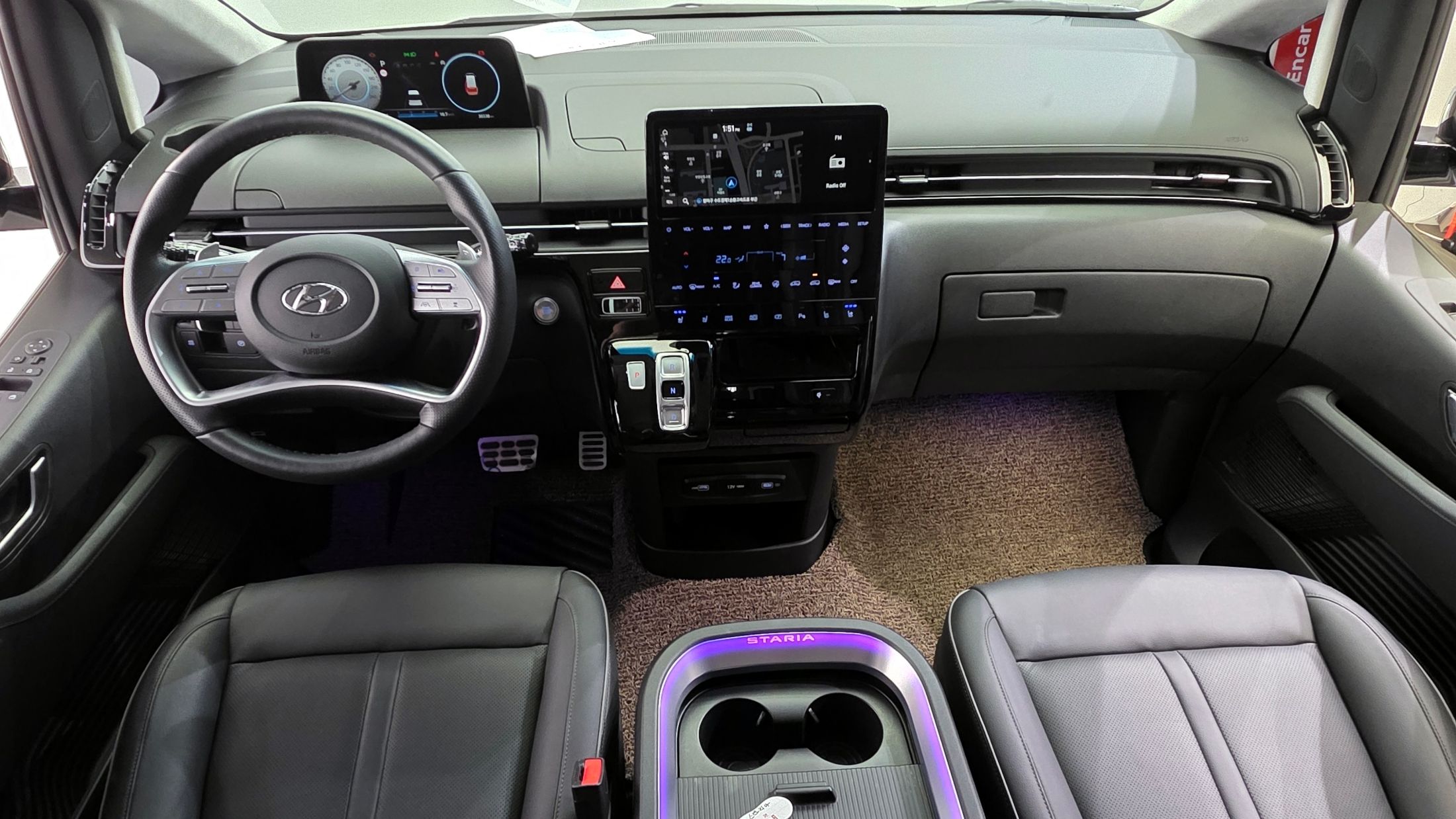 HYUNDAI STARIA 2022