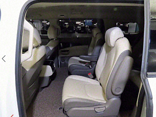 KIA CARNIVAL 2023