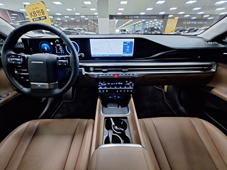 HYUNDAI GRANDEUR GN7  2.5 Gasoline 2WD 2025