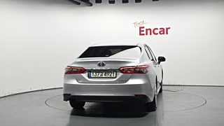 TOYOTA CAMRY XV70 2021