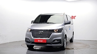 HYUNDAI STAREX GRAND  Van 3 Seater 2021