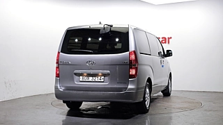 HYUNDAI STAREX GRAND  Van 3 Seater 2021