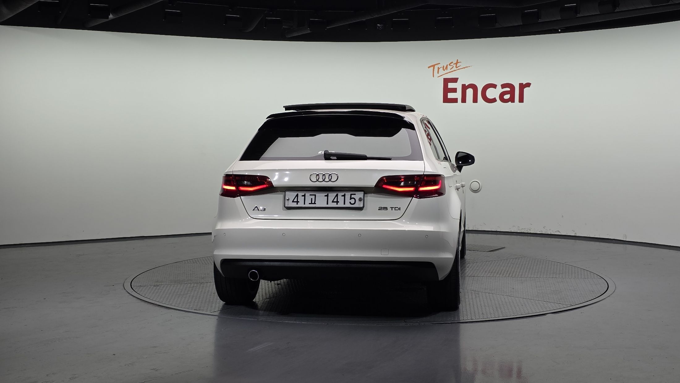 AUDI A3 2015