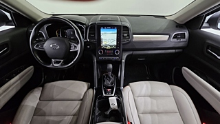 SAMSUNG QM6 2019